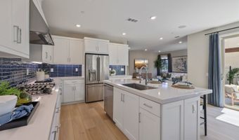 765 Guy Turner Dr, Camarillo, CA 93010