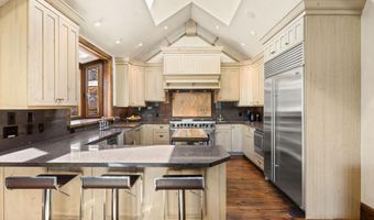 268 Mountain Laurel Dr, Aspen, CO 81611