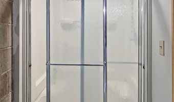 17431 300Th St, Aplington, IA 50604