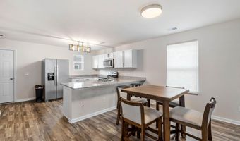 16 Island Breeze Ln, Beaufort, SC 29907