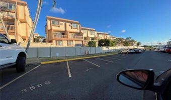 98-660 Moanalua Loop 190, Aiea, HI 96701