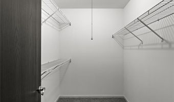 178 Cascade Circle Dr, Ballwin, MO 63021