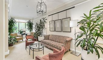 2100 LANGSTON Blvd 237, Arlington, VA 22201