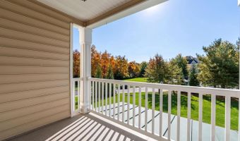 43371 LOCUST DALE Ter 107, Ashburn, VA 20147