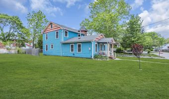 19 Center St, Barnegat, NJ 08005