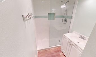 1455 SEACREST Ln 1A, Brookings, OR 97415