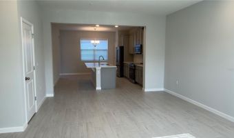 438 LADY PALM St, Apopka, FL 32703