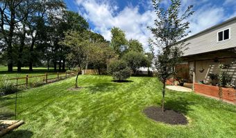 1993 Charmingfare St, Columbus, OH 43228