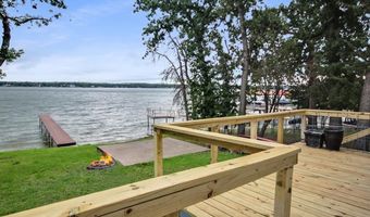 318 W Lake Dr, Weatherford, TX 76087