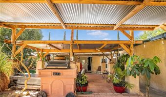 883 W Nicolet St, Banning, CA 92220