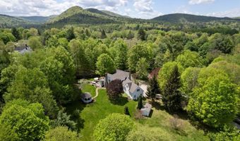8 Twixt Rd, Cornwall, CT 06753