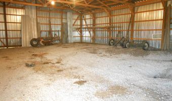 5967 335th St, Albany, MO 64402