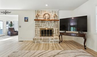 1 Penaranda Ln, Hot Springs Village, AR 71909