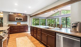8 Kiswick Cir, Bella Vista, AR 72714