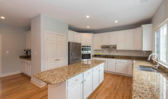 10709 BOSWELL Ln, Potomac, MD 20854
