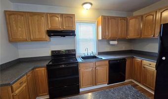 4 Union St, Coventry, RI 02816