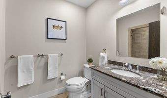 101 Broad St 8B, Boston, MA 02110