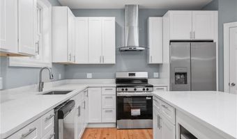 111 Cider Mill Rd, North Smithfield, RI 02896