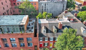 131 W BARRE St W, Baltimore, MD 21201