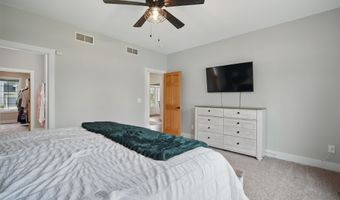309 11th St NW, Altoona, IA 50009