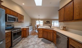 2925 Kent Ave, Cody, WY 82414