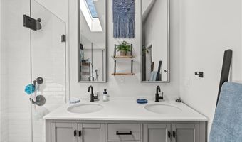 47 Harvest St 4, Boston, MA 02125