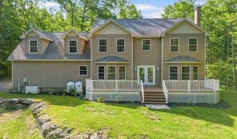 25 Lake Grove Ln, Auburn, ME 04210