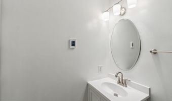 3437 SUMMIT Ct NE #3437, Washington, DC 20018