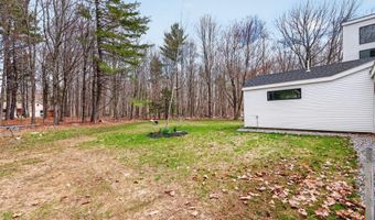 672 Danville Corner Rd, Auburn, ME 04210