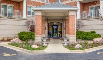 153 Pointe Dr 108, Northbrook, IL 60062