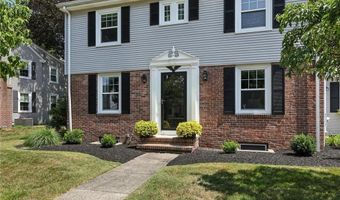 21 Don Ave, East Providence, RI 02916
