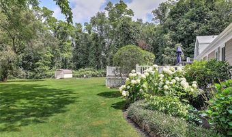 63 Pendar Rd, North Kingstown, RI 02852
