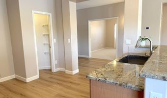 3751 W WHITMAN Dr, Anthem, AZ 85086