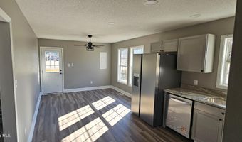 809 1st St E, Ahoskie, NC 27910