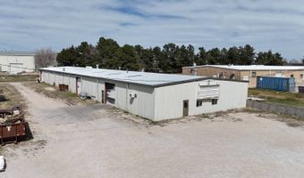 105 Hamilton St, Aurora, NE 68818
