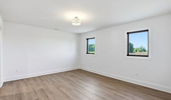 3874 Chapel Hill Ct, Bargersville, IN 46106