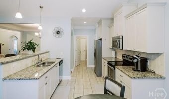 117 Laguna Way, Savannah, GA 31405