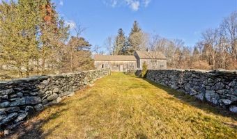 175 Huntinghouse Rd, Glocester, RI 02857