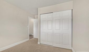 2285 Curlew Dr, Ammon, ID 83406