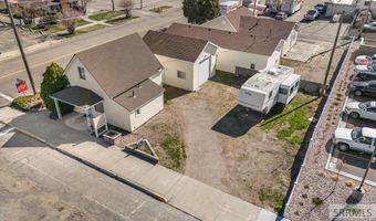 390 N Broadway St, Blackfoot, ID 83221