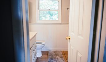 727 PEAR St, Dover, DE 19904