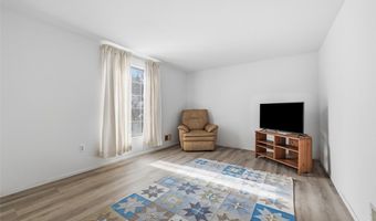 612 Sewickley Heights Dr, Aleppo, PA 15143