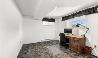 3146 CLUB Dr, Allentown, PA 18103