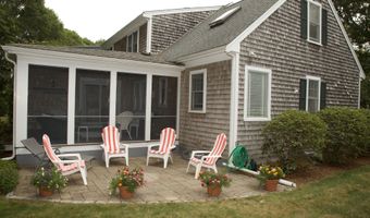 67 Spyglass Hill Rd, Barnstable, MA 02630
