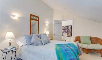 302 Swans Wharf Row, Newport, RI 02840
