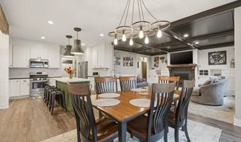 5587 Deer Hollow Rd, Auburn, IN 46706