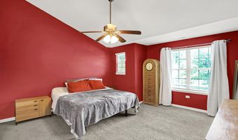 7589 Fox Tail Cir, Avon, IN 46123