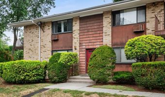 71 Kennedy Dr 71, Bridgeport, CT 06606