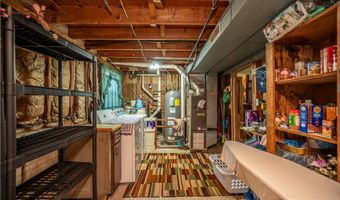 6142 Fairview Rd, Austintown, OH 44515