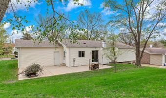269 Braeshire Dr, Ballwin, MO 63021